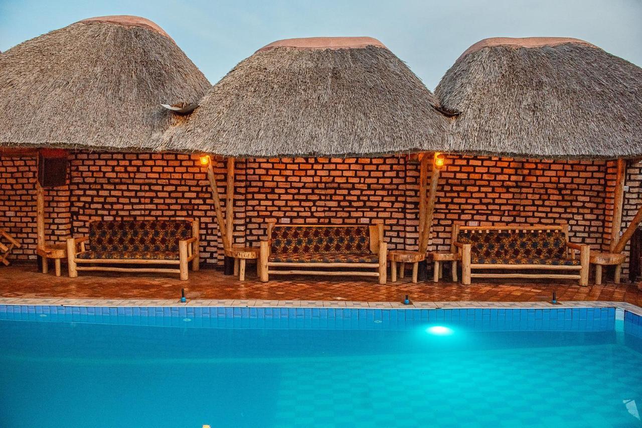 Elite Backpackers Services Masaka Exterior foto