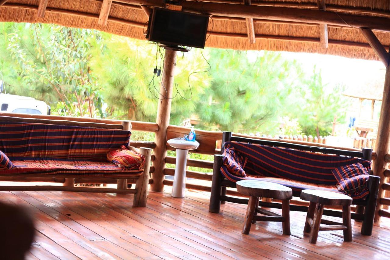 Elite Backpackers Services Masaka Exterior foto
